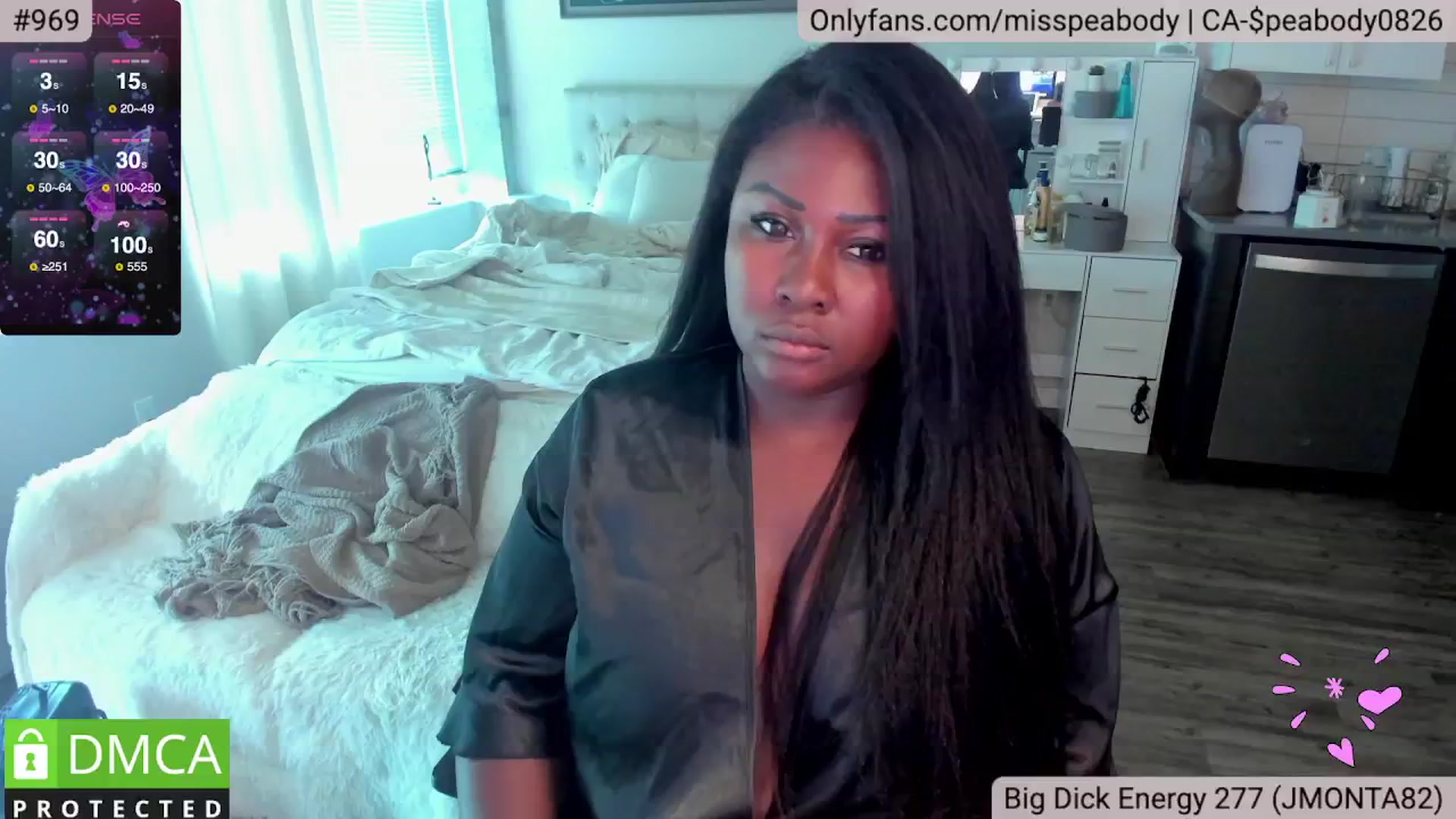 Gallery image thumbnail from MissPeabody's myfreecams stream on, 04/25/2024, 17:20 image 14 of 20