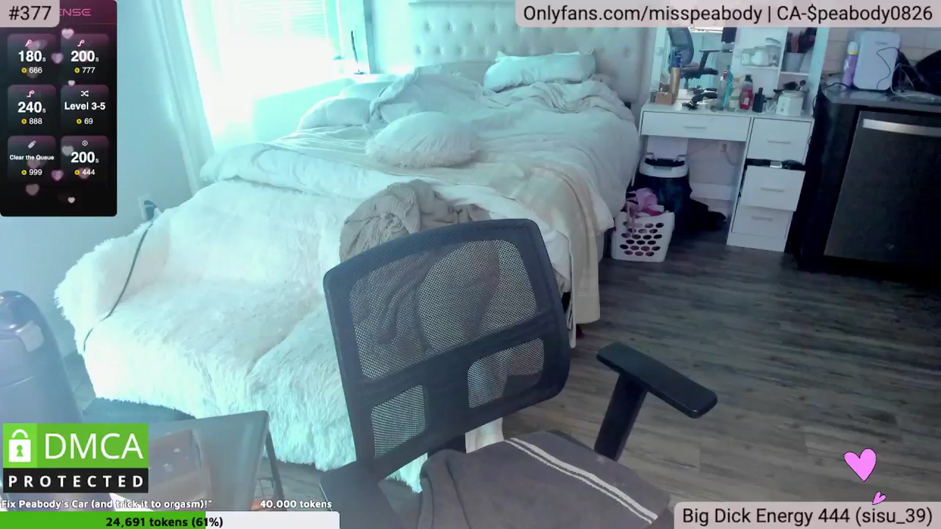 Gallery image thumbnail from MissPeabody's myfreecams stream on, 06/19/2024, 16:34 image 19 of 20
