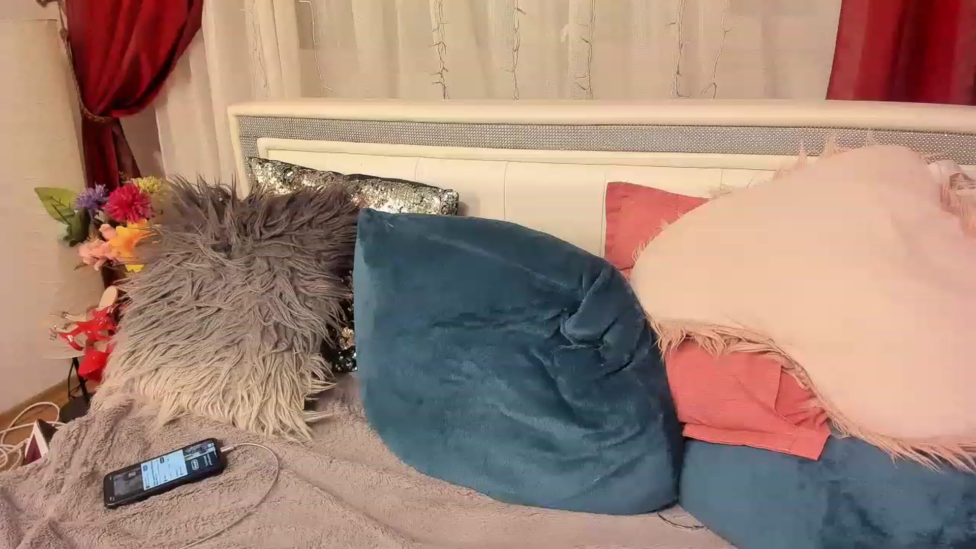 Gallery image thumbnail from MissPhantasy's myfreecams stream on, 02/25/2023, 13:43 image 18 of 20