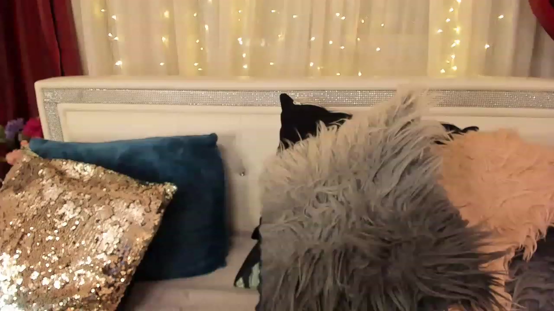 Gallery image thumbnail from MissPhantasy's myfreecams stream on, 03/21/2023, 24:02 image 6 of 20