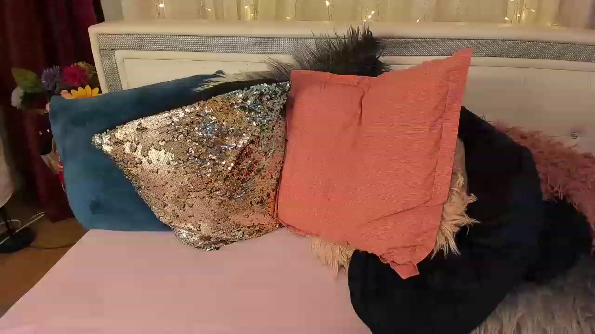 Gallery image thumbnail from MissPhantasy's myfreecams stream on, 03/27/2023, 03:29 image 13 of 20