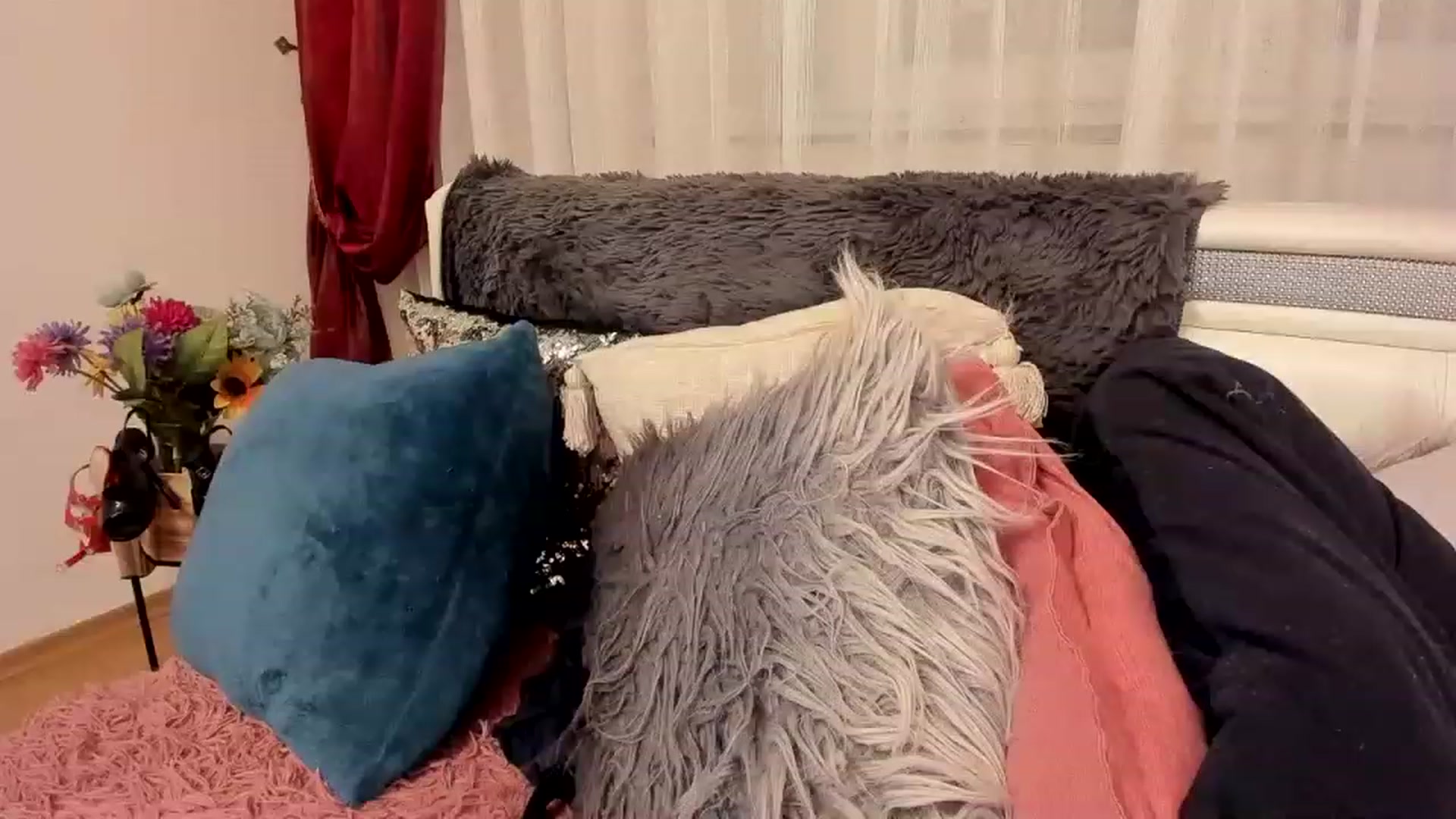 Gallery image thumbnail from MissPhantasy's myfreecams stream on, 04/26/2023, 11:26 image 20 of 20