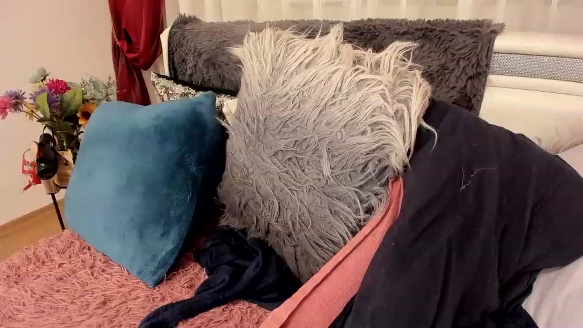Gallery image thumbnail from MissPhantasy's myfreecams stream on, 04/26/2023, 13:09 image 10 of 20