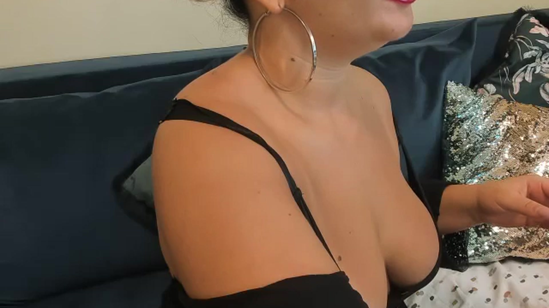 Gallery image thumbnail from MissPhantasyy's myfreecams stream on, 09/12/2024, 13:06 image 10 of 20
