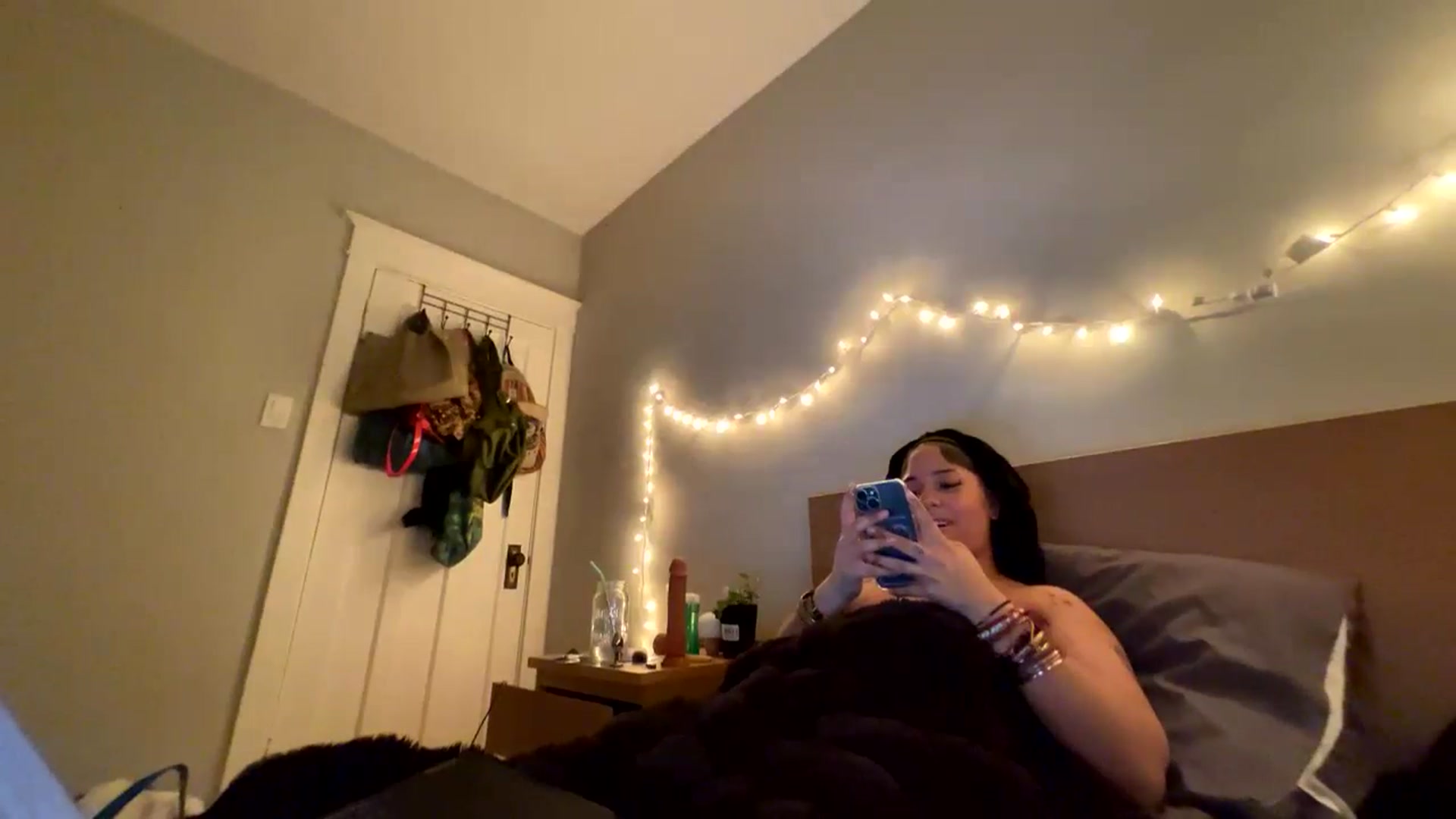 Gallery image thumbnail from MissRaquellk's myfreecams stream on, 01/24/2025, 09:50 image 7 of 20
