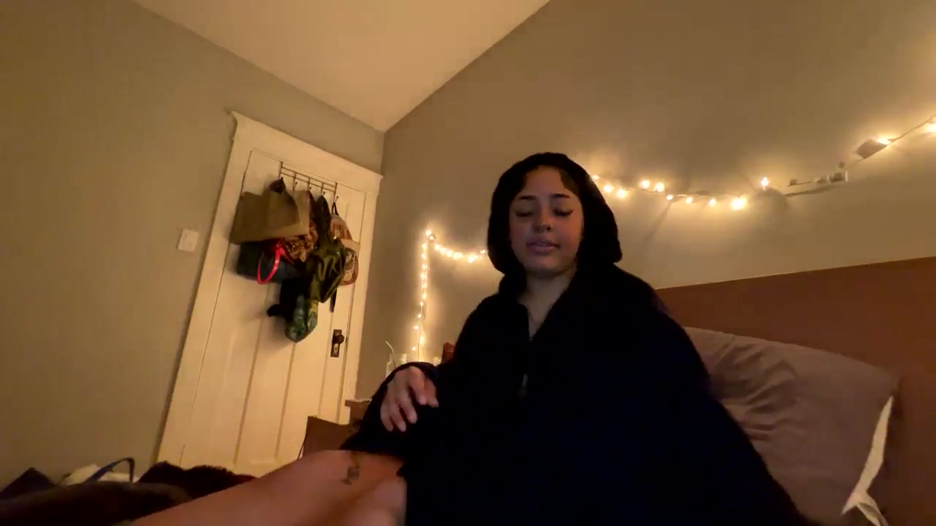 Gallery image thumbnail from MissRaquellk's myfreecams stream on, 01/24/2025, 09:50 image 9 of 20