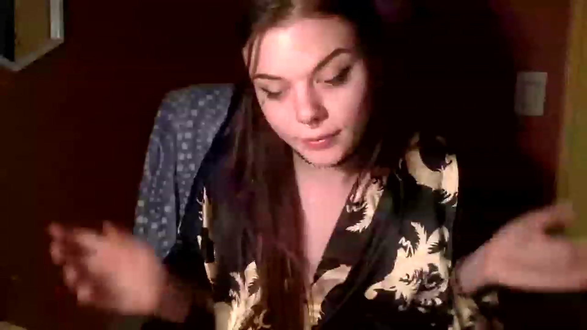 Gallery image thumbnail from MissRavenX's myfreecams stream on, 12/29/2022, 13:28 image 2 of 20