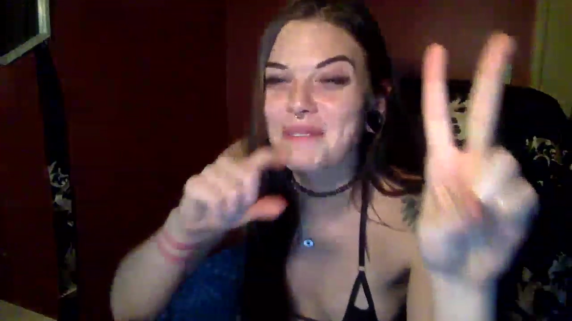 Gallery image thumbnail from MissRavenX's myfreecams stream on, 12/31/2022, 10:05 image 20 of 20