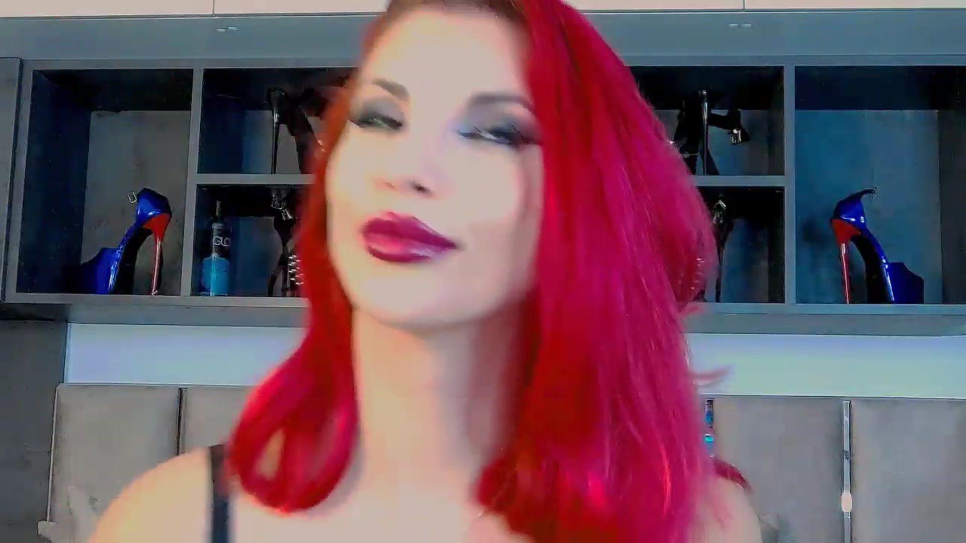 Gallery image thumbnail from MissRebecaRed's myfreecams stream on, 06/09/2026, 21:17 image 17 of 20