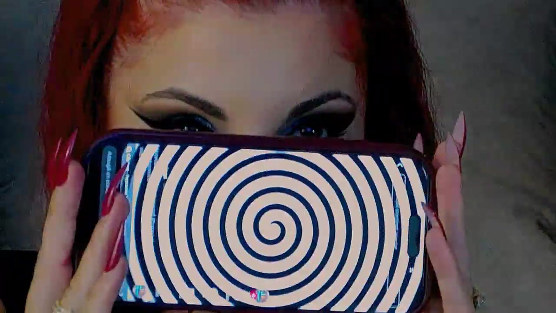 Gallery image thumbnail from MissRebecaRed's myfreecams stream on, 06/28/2026, 20:09 image 4 of 20
