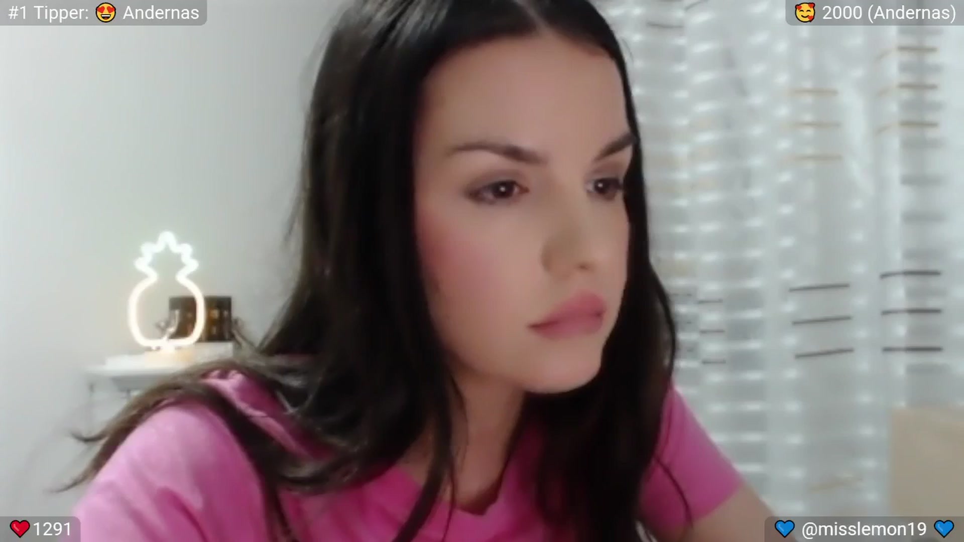 Gallery image thumbnail from MissReno's myfreecams stream on, 06/21/2025, 23:05 image 11 of 20