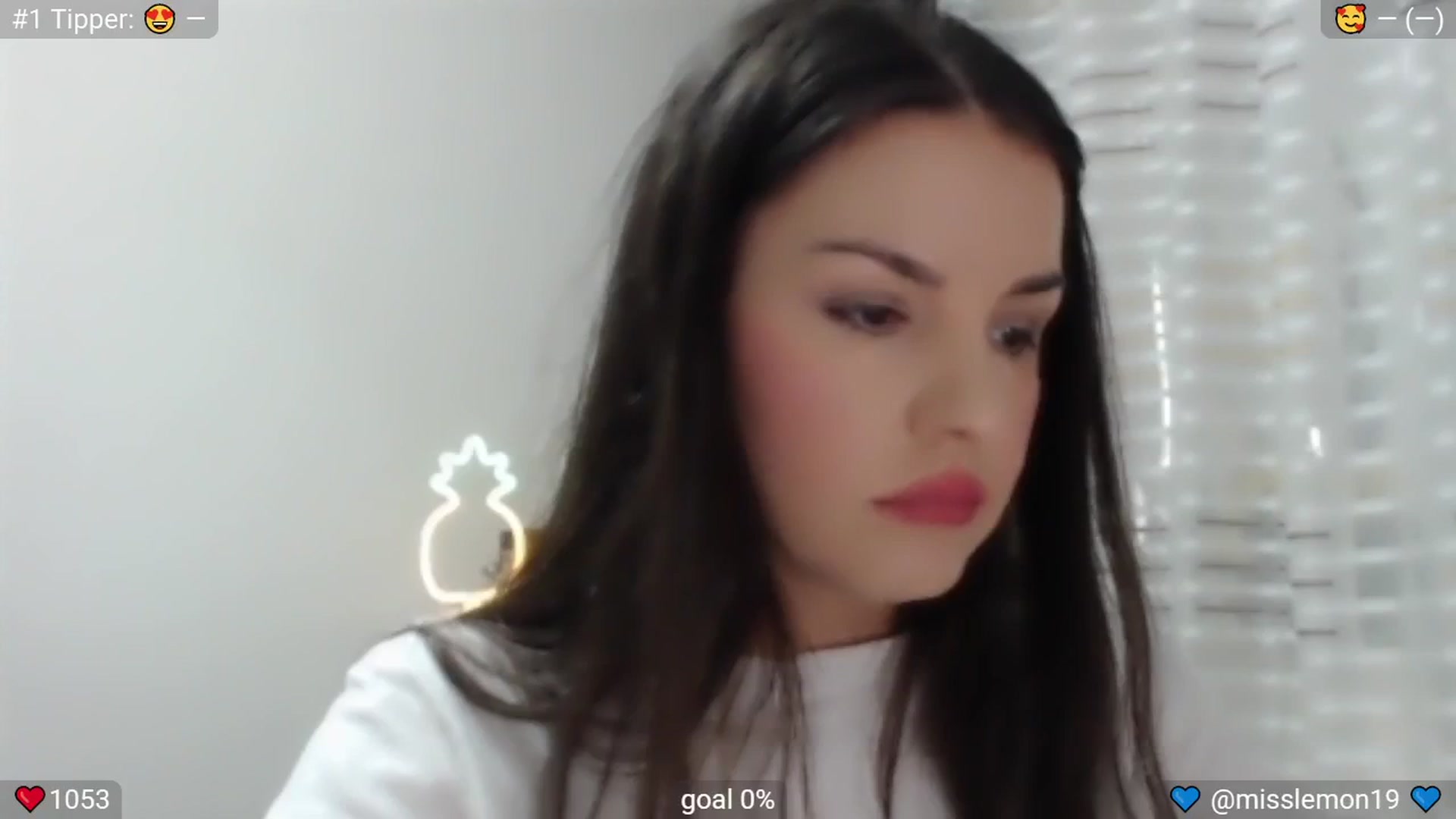 Gallery image thumbnail from MissReno's myfreecams stream on, 06/25/2025, 05:17 image 12 of 20