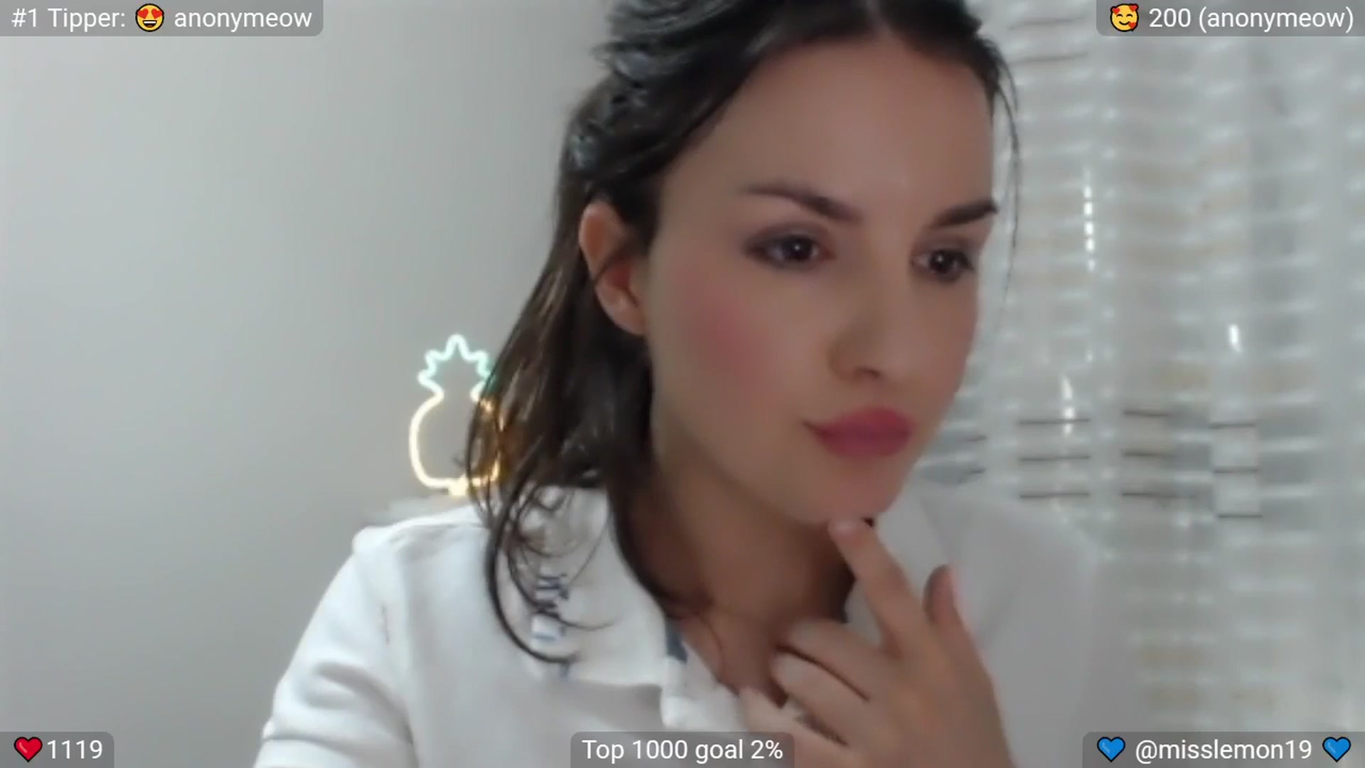 Gallery image thumbnail from MissReno's myfreecams stream on, 06/27/2025, 07:36 image 12 of 20