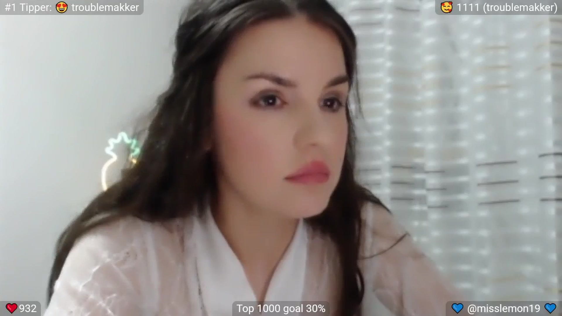 Gallery image thumbnail from MissReno's myfreecams stream on, 06/27/2025, 19:49 image 6 of 20