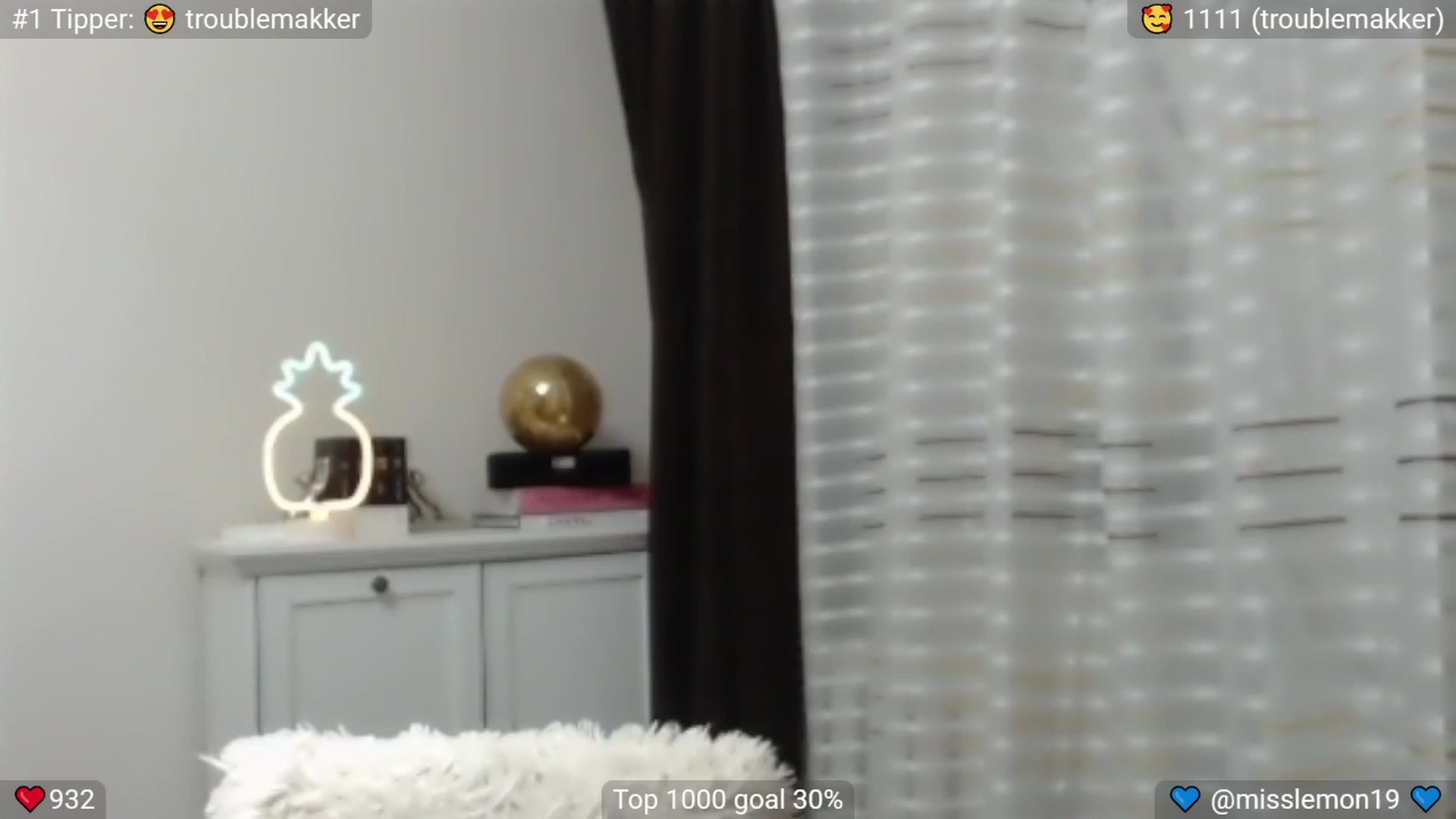 Gallery image thumbnail from MissReno's myfreecams stream on, 06/27/2025, 19:49 image 16 of 20