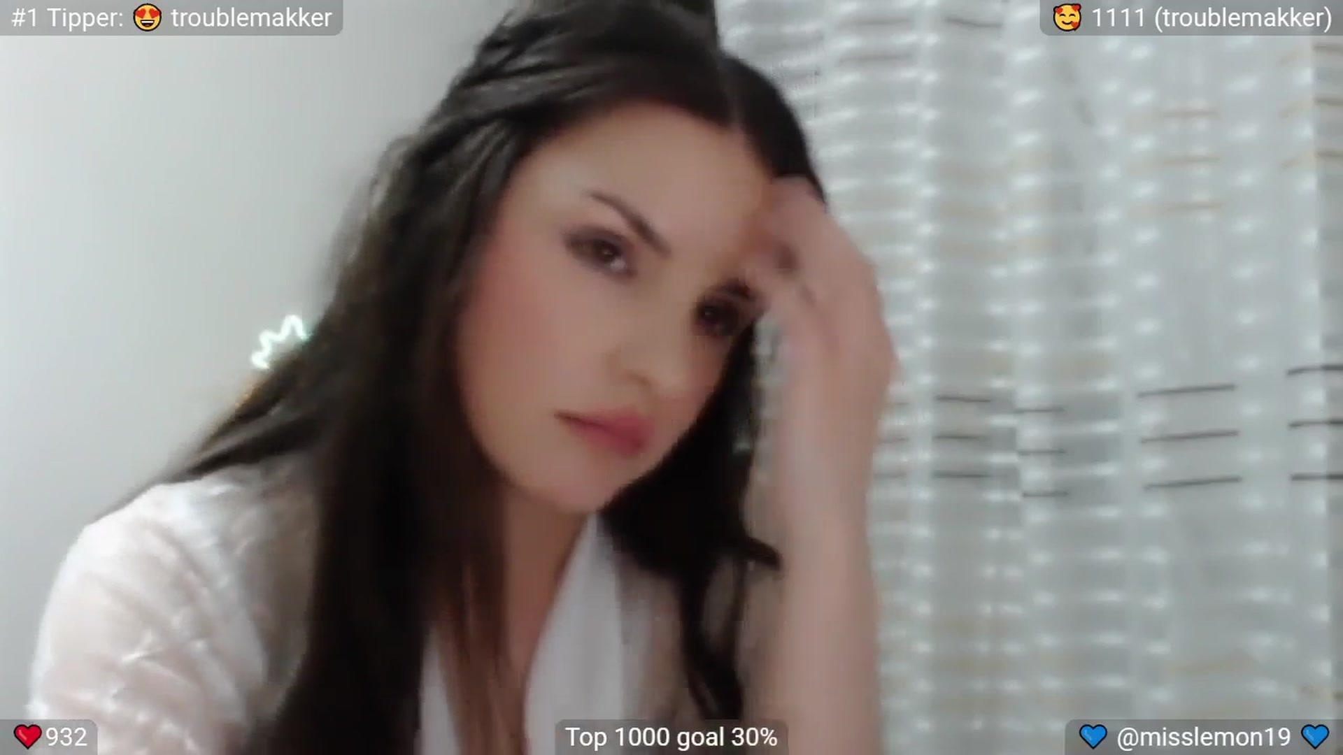 Gallery image thumbnail from MissReno's myfreecams stream on, 06/27/2025, 19:49 image 14 of 20