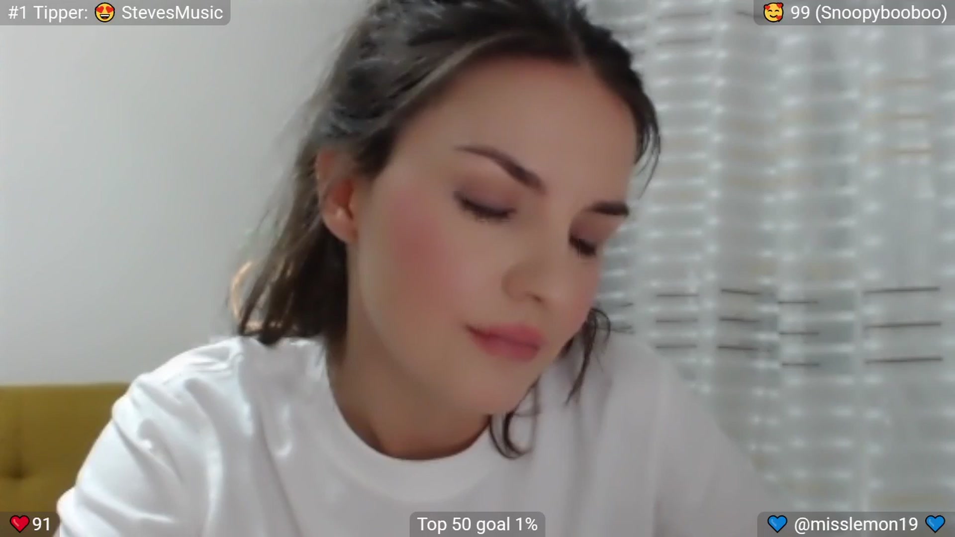 Gallery image thumbnail from MissReno's myfreecams stream on, 07/10/2025, 16:36 image 16 of 20