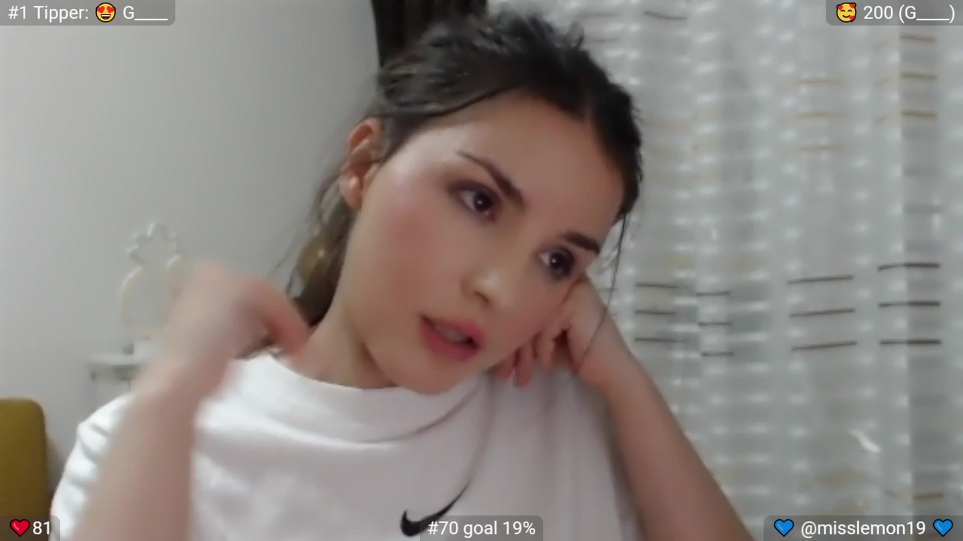 Gallery image thumbnail from MissReno's myfreecams stream on, 07/16/2025, 17:15 image 7 of 20