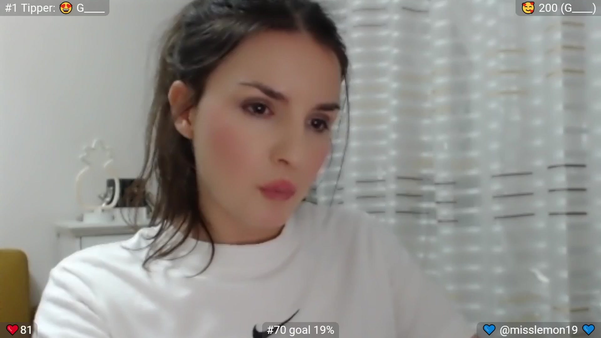 Gallery image thumbnail from MissReno's myfreecams stream on, 07/16/2025, 17:15 image 9 of 20