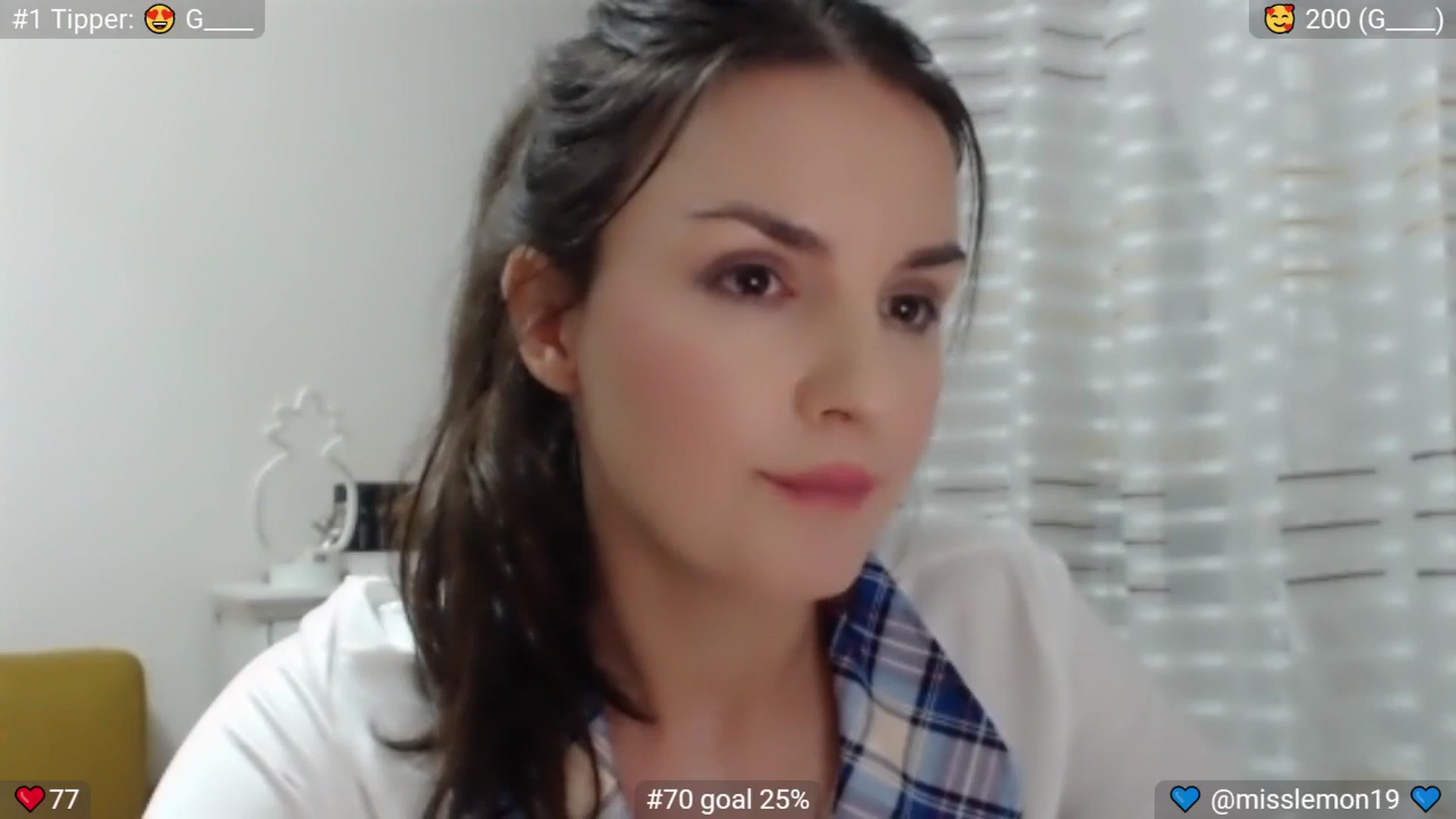 Gallery image thumbnail from MissReno's myfreecams stream on, 07/17/2025, 17:24 image 15 of 20