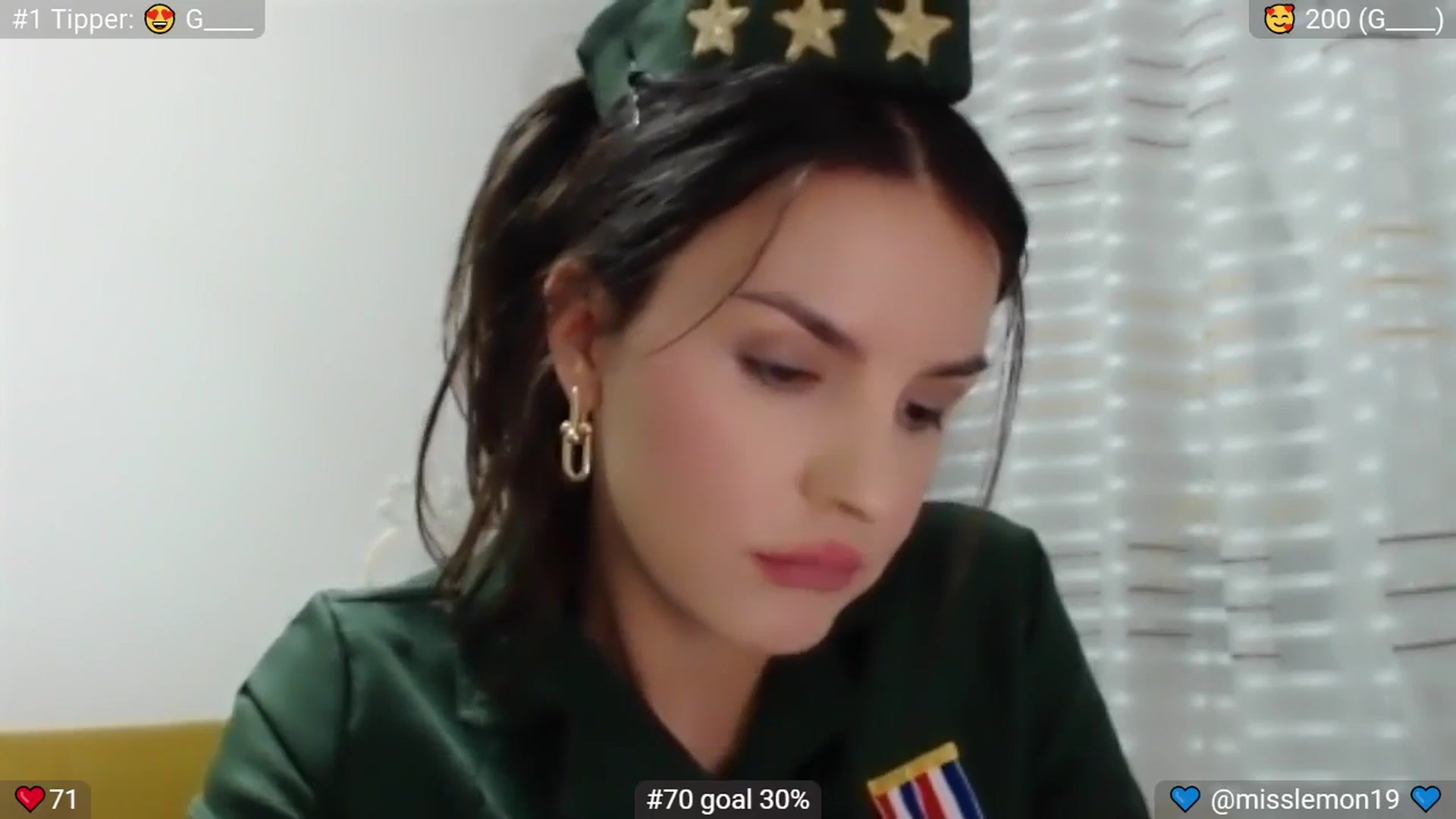 Gallery image thumbnail from MissReno's myfreecams stream on, 07/18/2025, 18:38 image 14 of 20