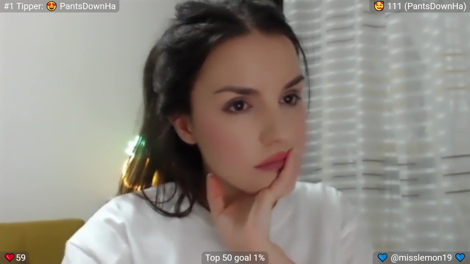Gallery image thumbnail from MissReno's myfreecams stream on, 07/22/2025, 17:04 image 19 of 20