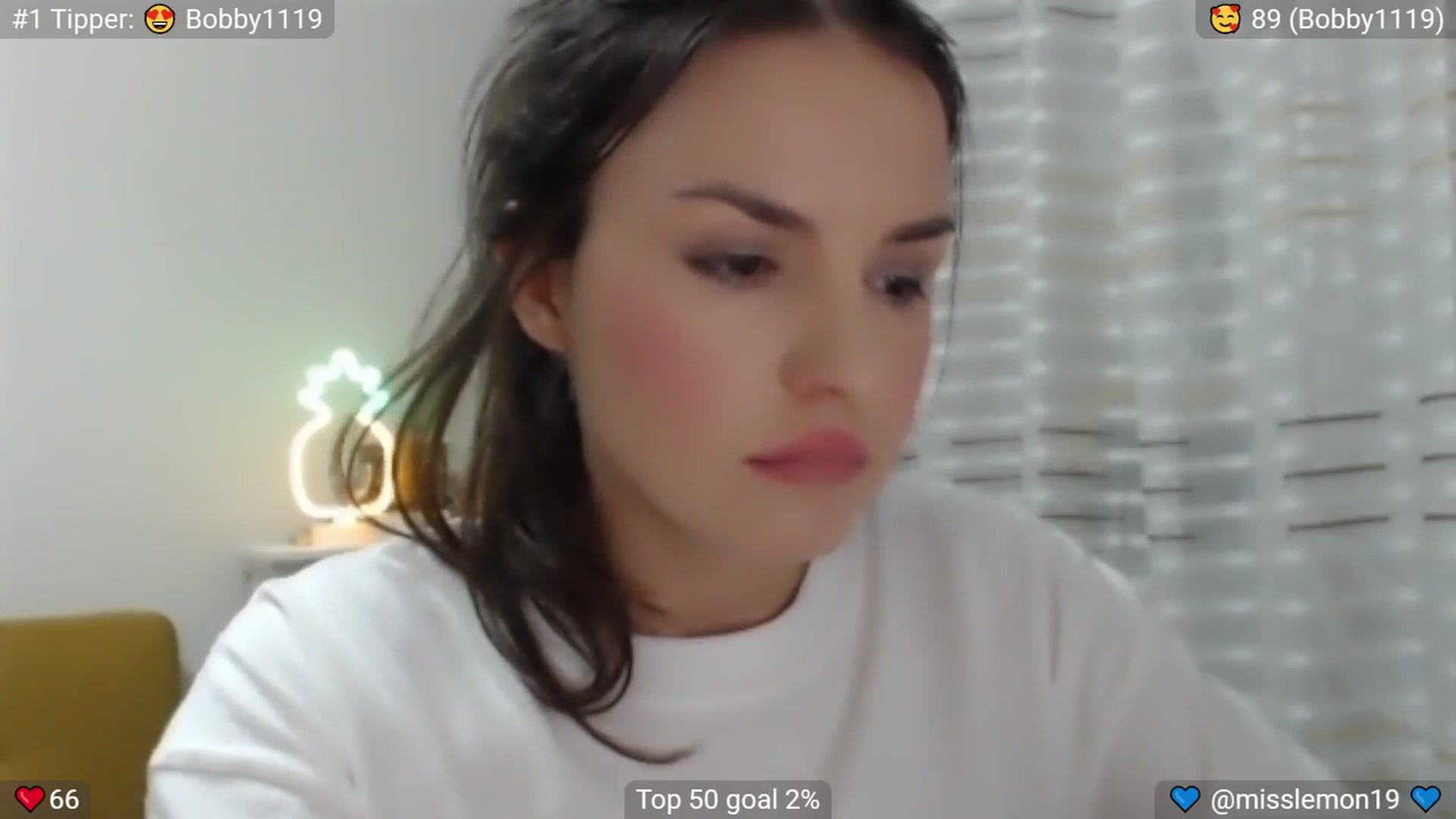 Gallery image thumbnail from MissReno's myfreecams stream on, 07/23/2025, 17:55 image 16 of 20