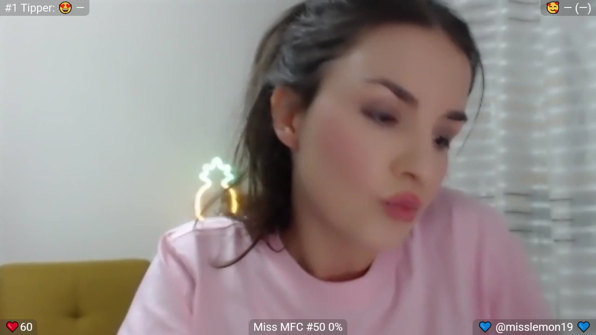 Gallery image thumbnail from MissReno's myfreecams stream on, 07/25/2025, 17:06 image 10 of 20