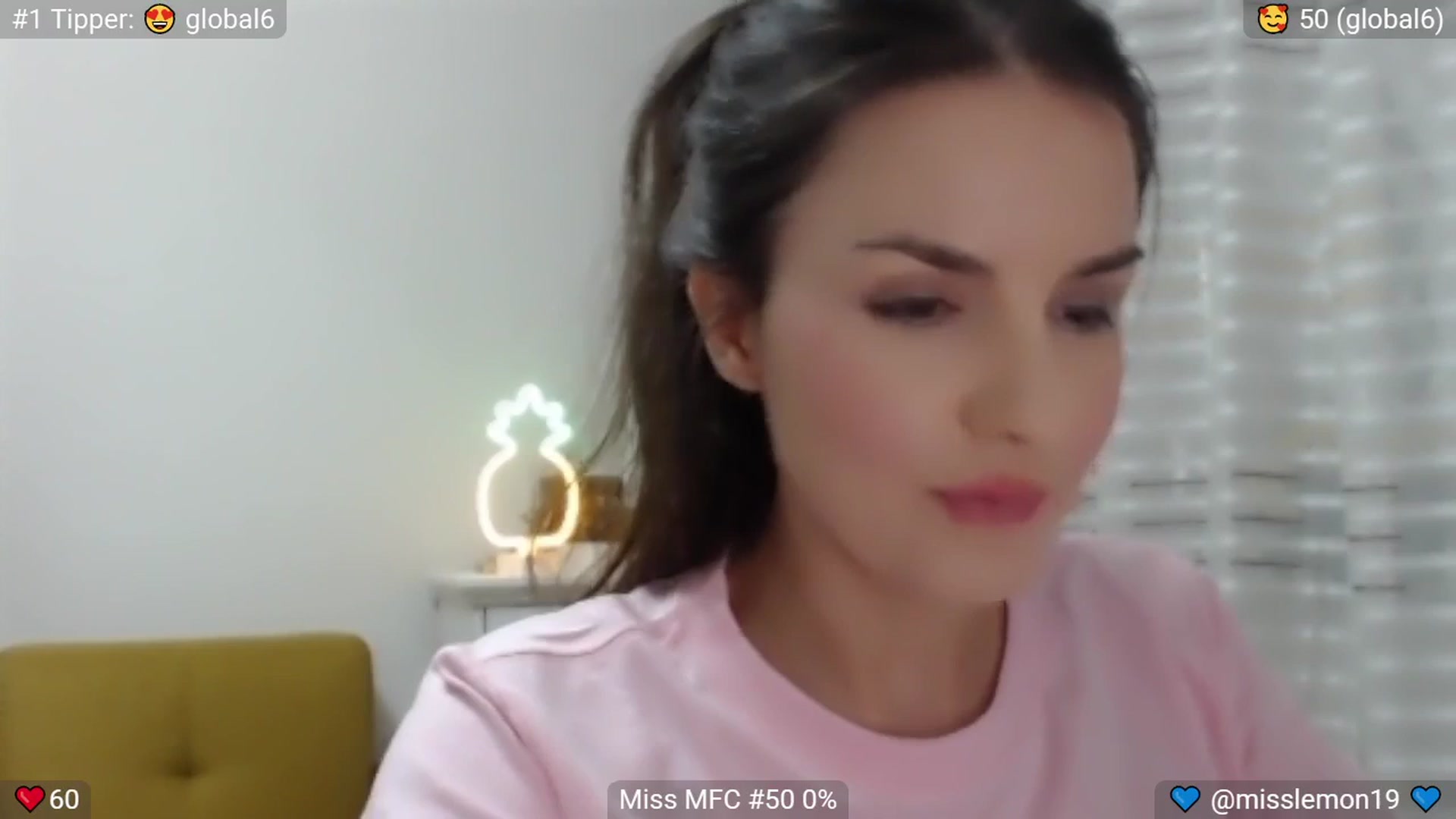 Gallery image thumbnail from MissReno's myfreecams stream on, 07/25/2025, 17:06 image 11 of 20