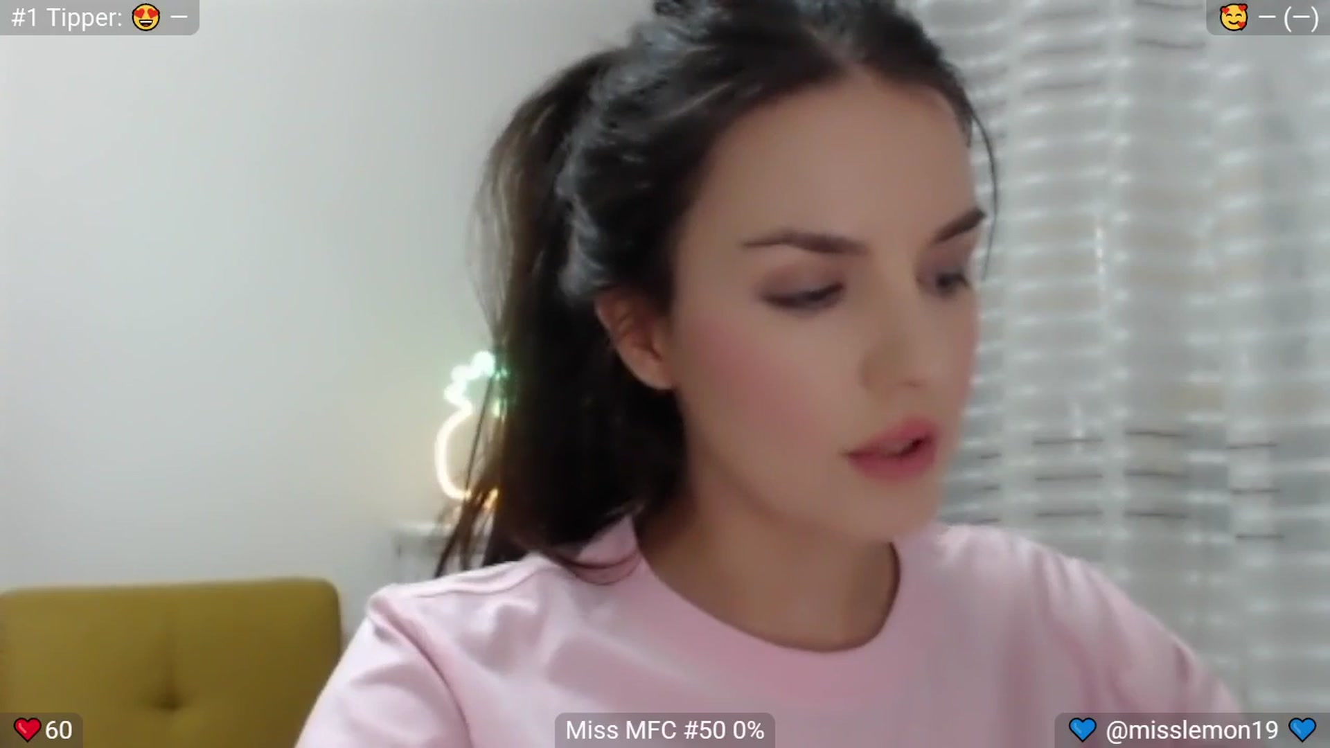 Gallery image thumbnail from MissReno's myfreecams stream on, 07/25/2025, 17:06 image 6 of 20