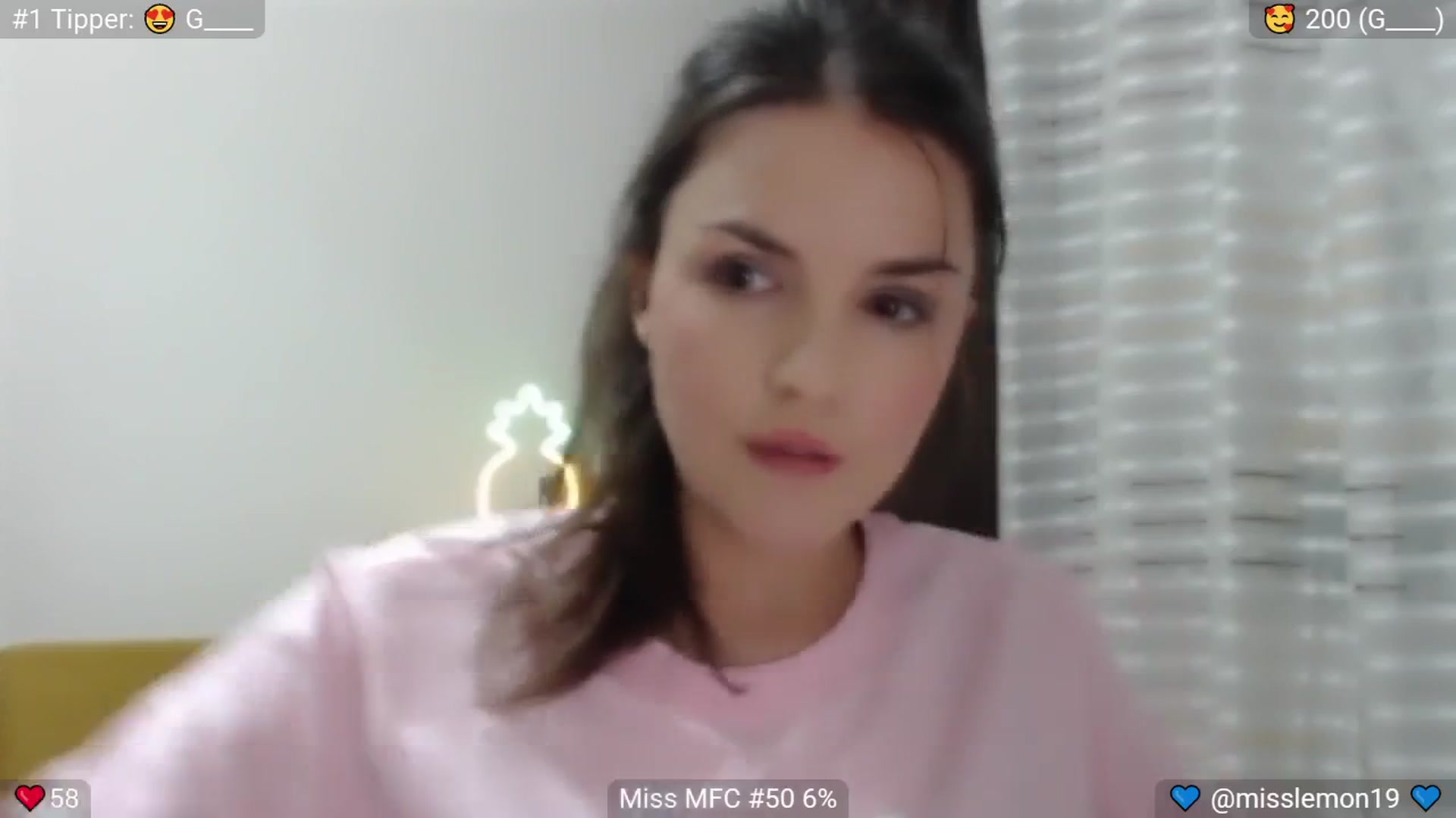Gallery image thumbnail from MissReno's myfreecams stream on, 07/25/2025, 18:33 image 20 of 20