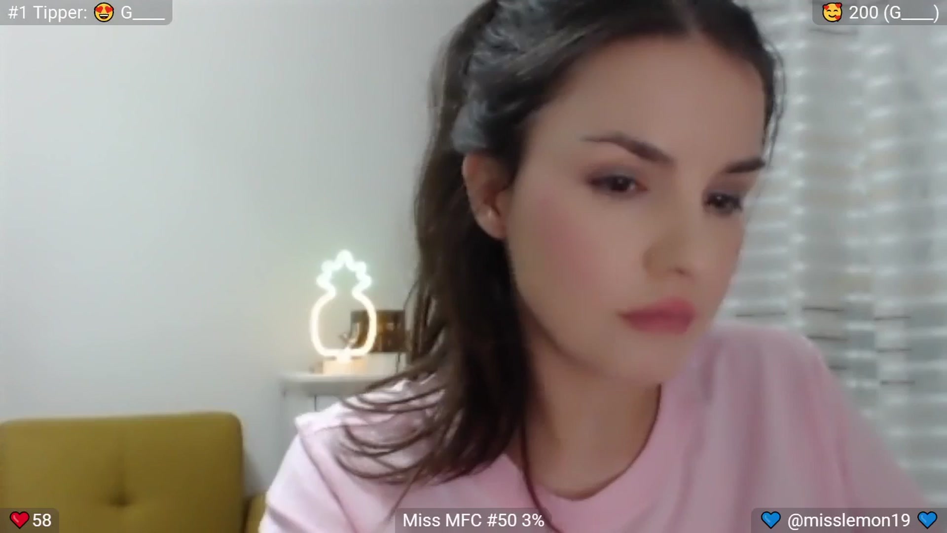 Gallery image thumbnail from MissReno's myfreecams stream on, 07/25/2025, 18:33 image 12 of 20