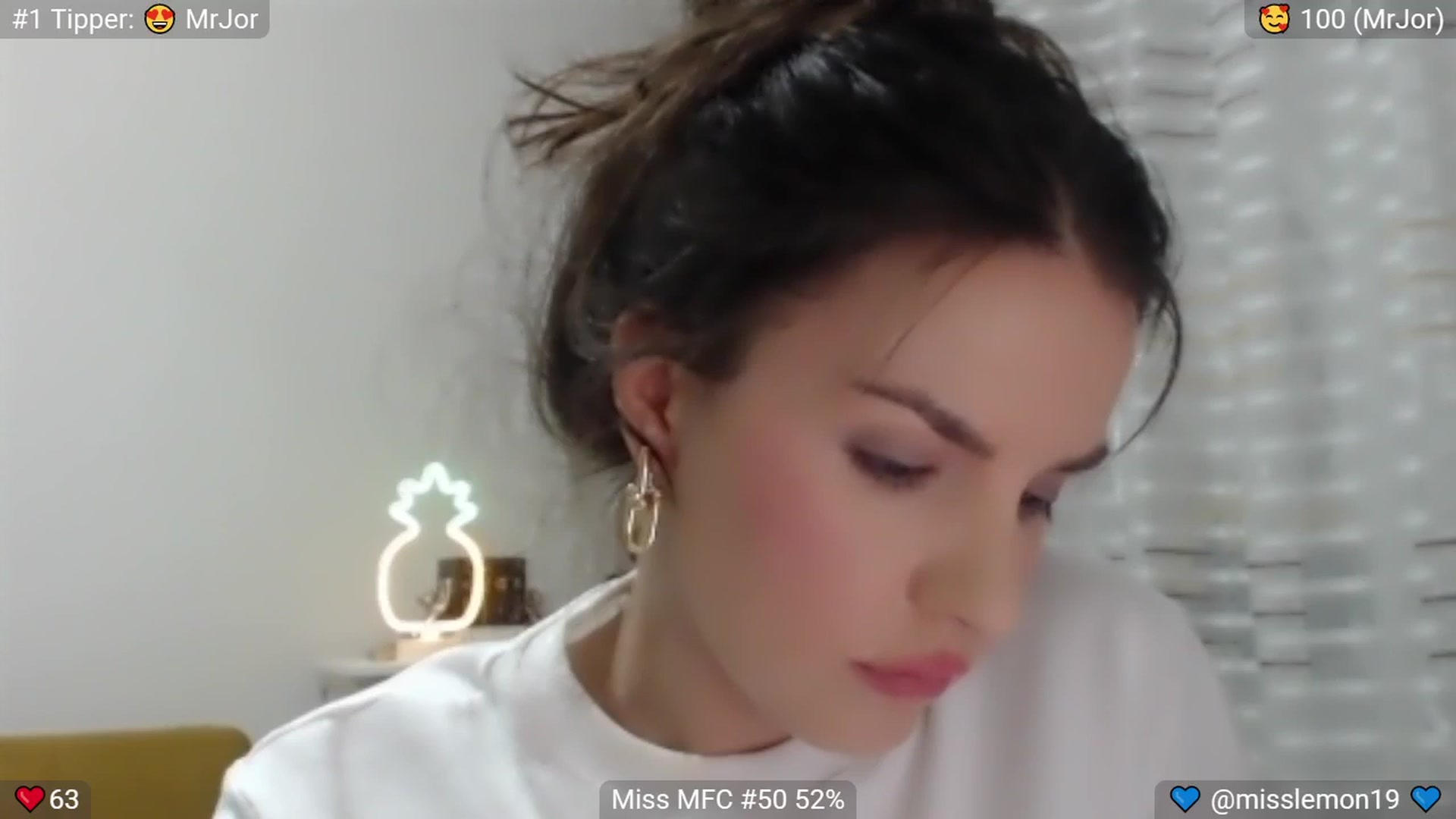Gallery image thumbnail from MissReno's myfreecams stream on, 07/29/2025, 16:19 image 9 of 20