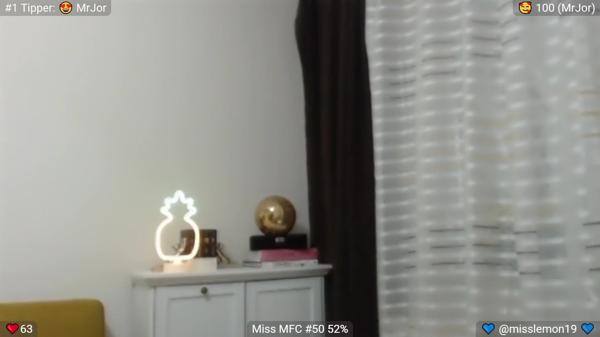 Gallery image thumbnail from MissReno's myfreecams stream on, 07/29/2025, 16:19 image 14 of 20