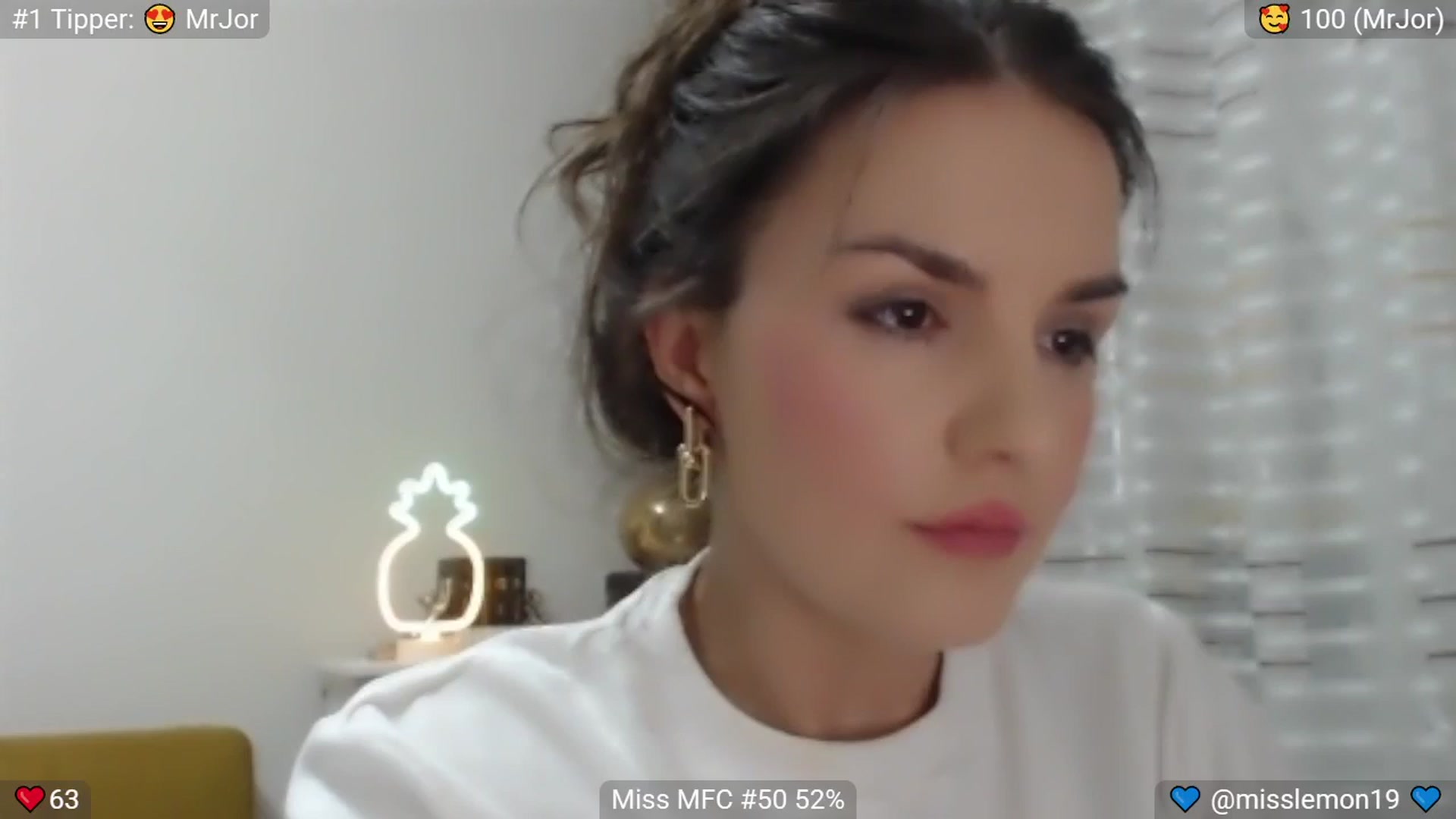 Gallery image thumbnail from MissReno's myfreecams stream on, 07/29/2025, 16:19 image 3 of 20