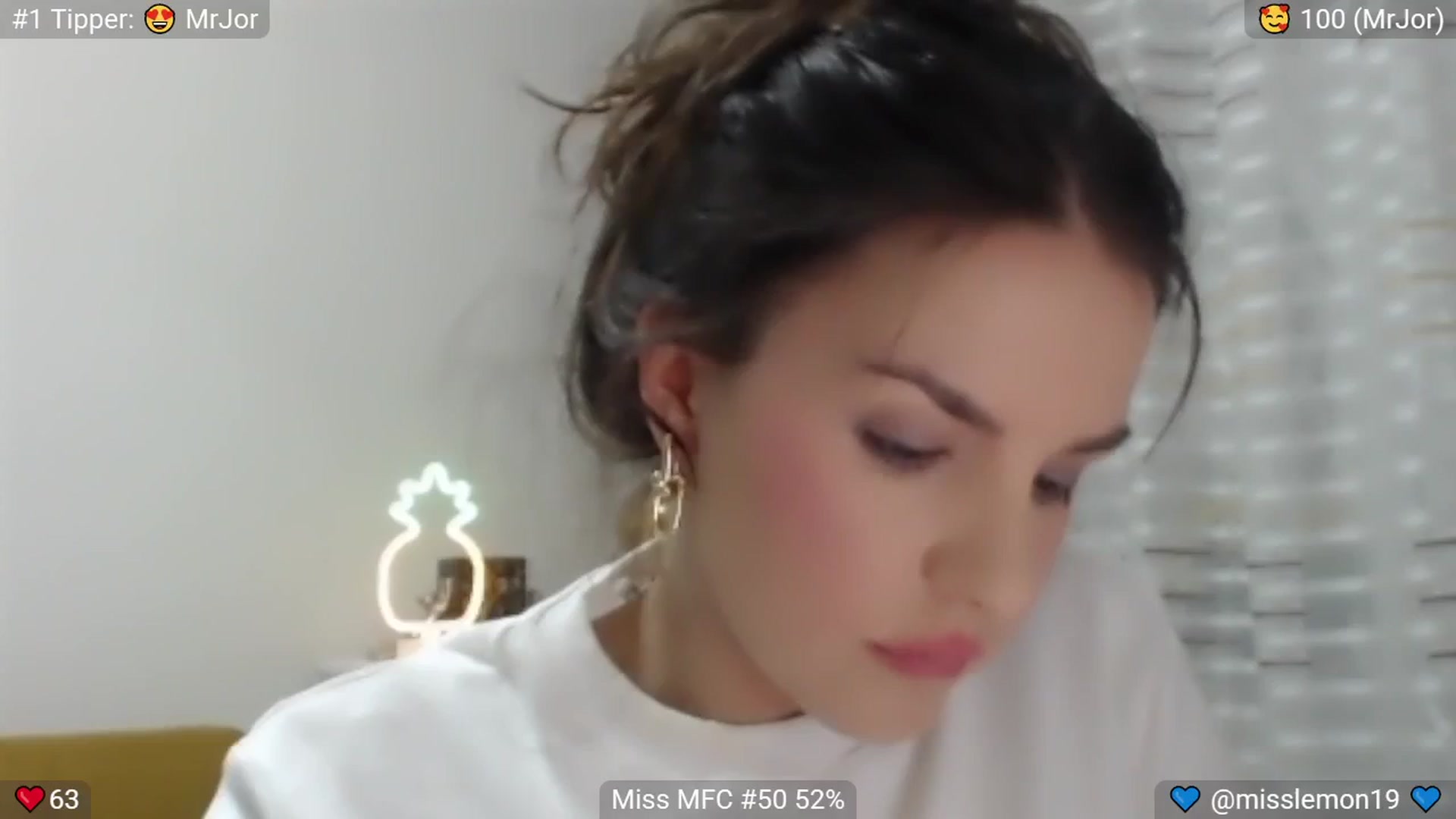 Gallery image thumbnail from MissReno's myfreecams stream on, 07/29/2025, 16:19 image 13 of 20