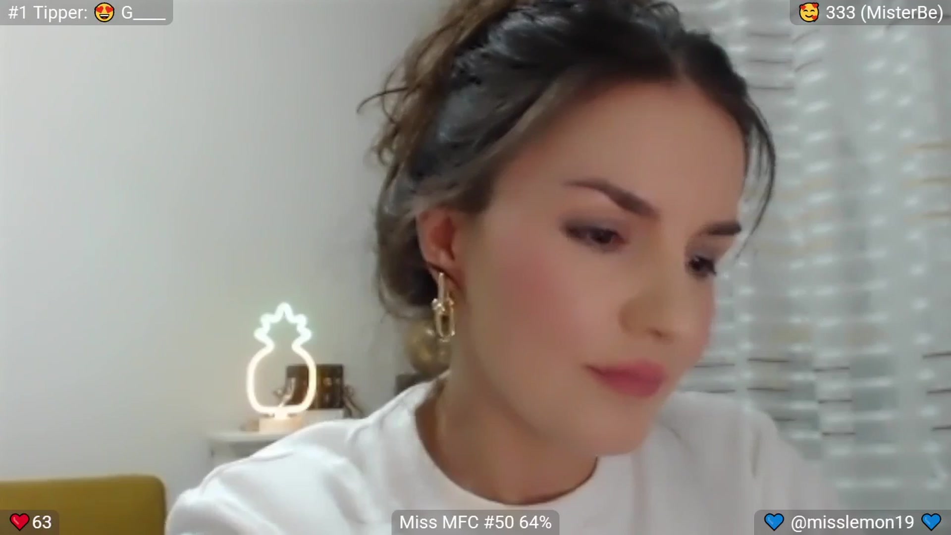 Gallery image thumbnail from MissReno's myfreecams stream on, 07/29/2025, 18:34 image 13 of 20