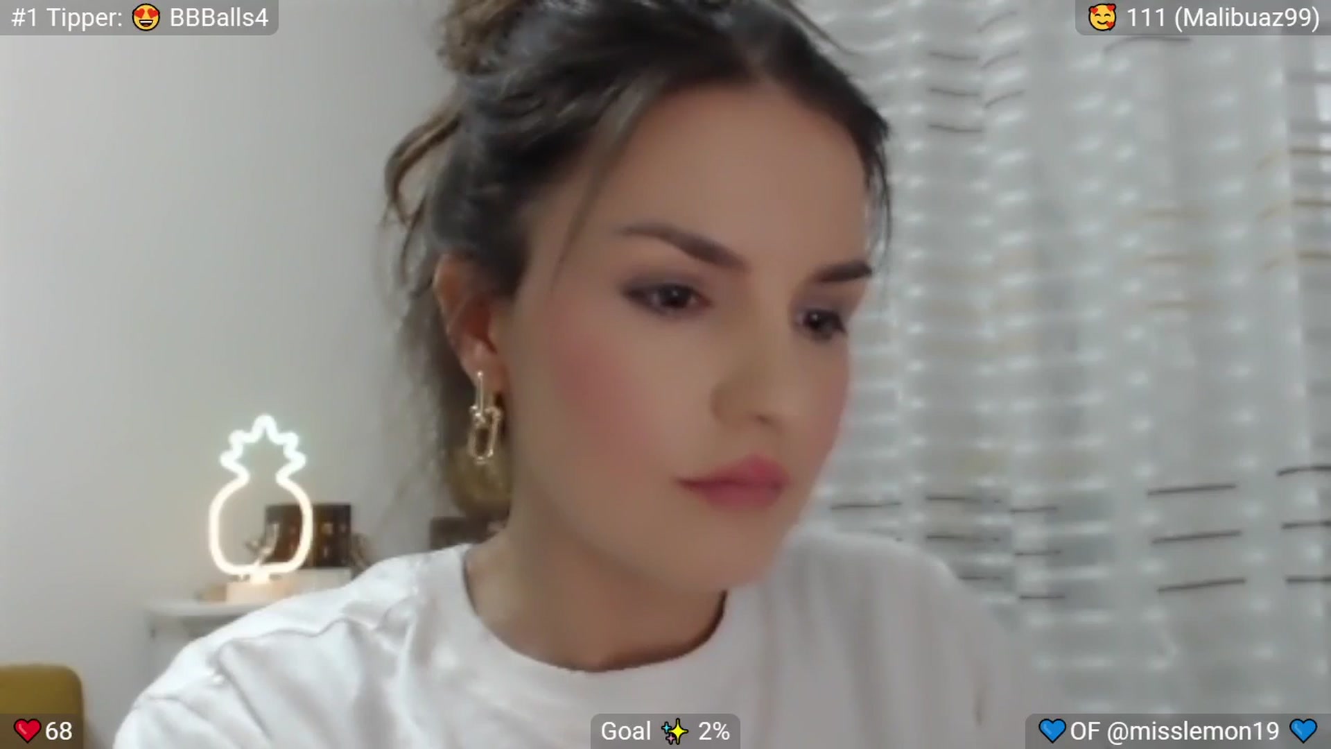 Gallery image thumbnail from MissReno's myfreecams stream on, 07/30/2025, 20:24 image 3 of 20