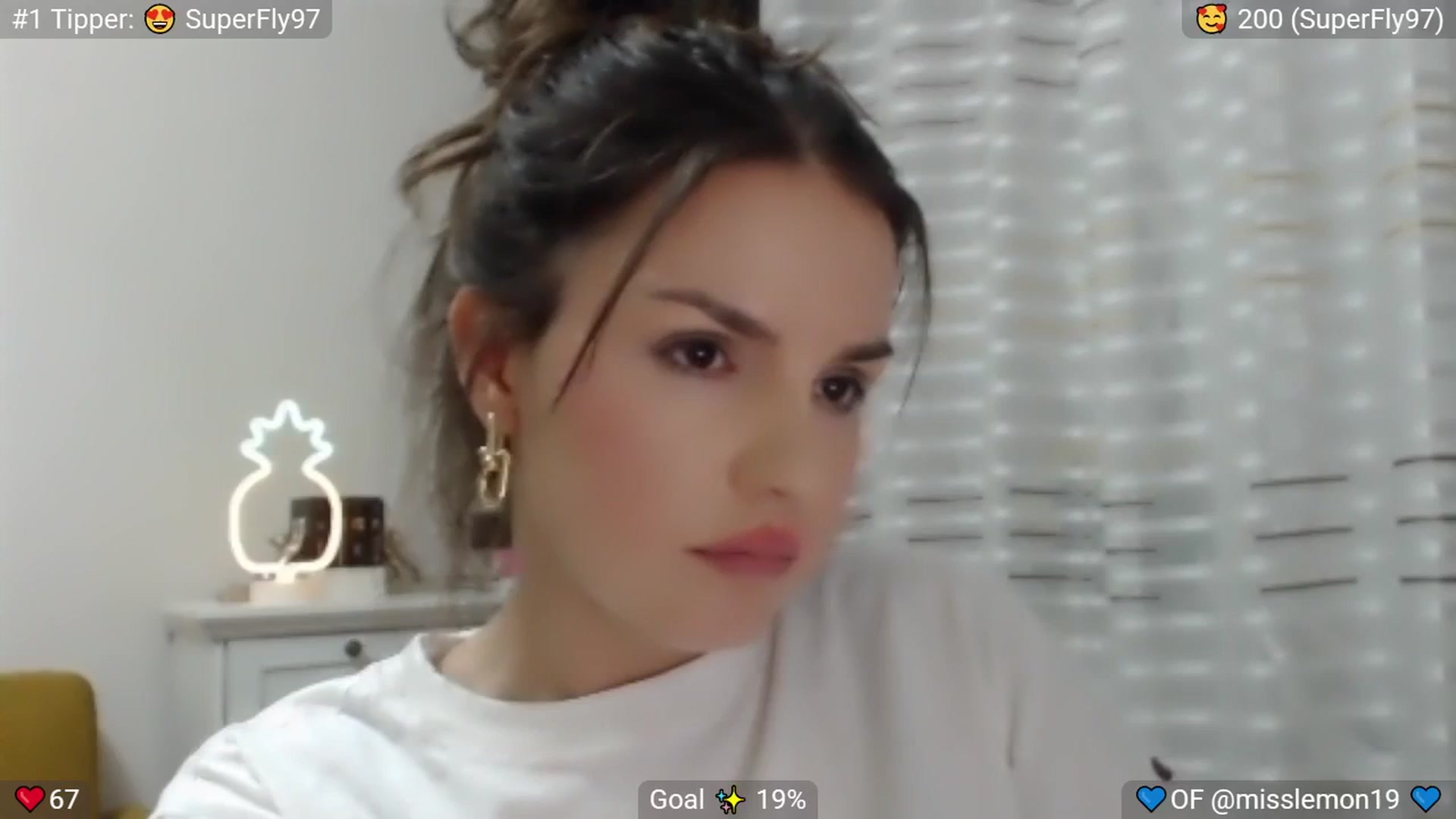 Gallery image thumbnail from MissReno's myfreecams stream on, 07/30/2025, 21:38 image 2 of 20