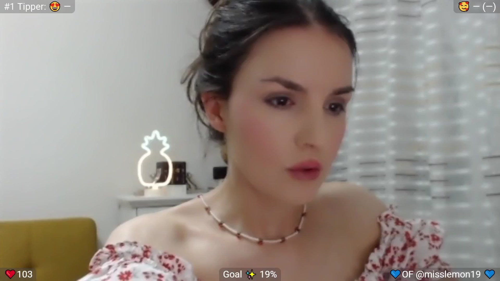 Gallery image thumbnail from MissReno's myfreecams stream on, 08/01/2025, 20:37 image 1 of 20