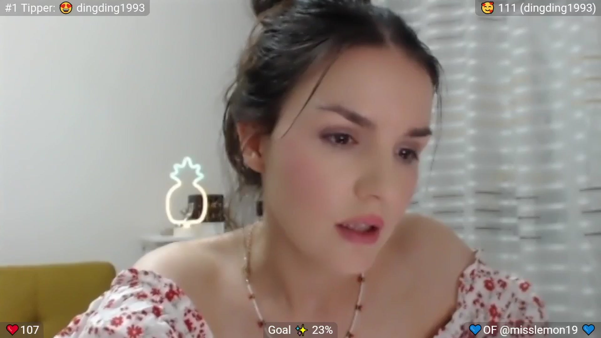 Gallery image thumbnail from MissReno's myfreecams stream on, 08/01/2025, 20:37 image 18 of 20