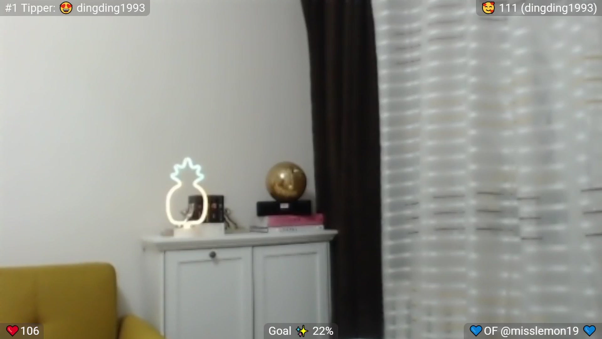 Gallery image thumbnail from MissReno's myfreecams stream on, 08/01/2025, 20:37 image 16 of 20