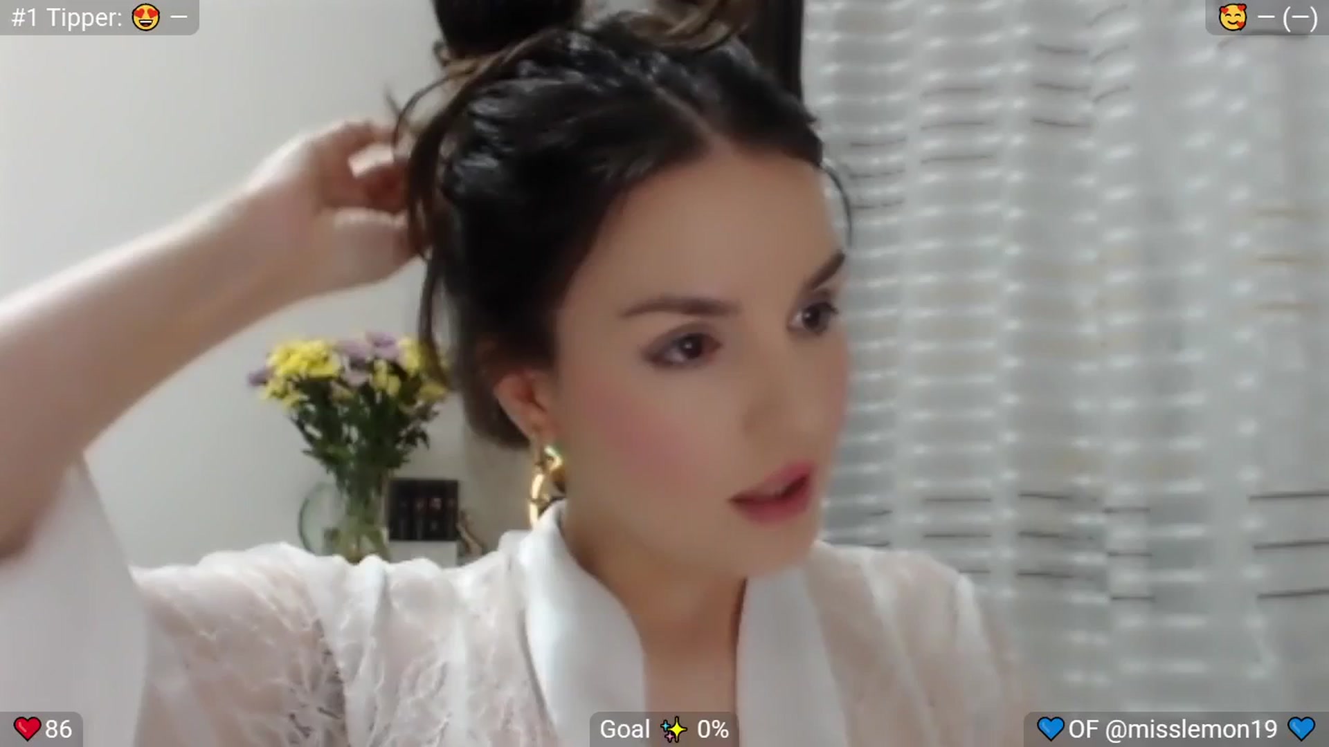 Gallery image thumbnail from MissReno's myfreecams stream on, 08/02/2025, 18:09 image 4 of 20