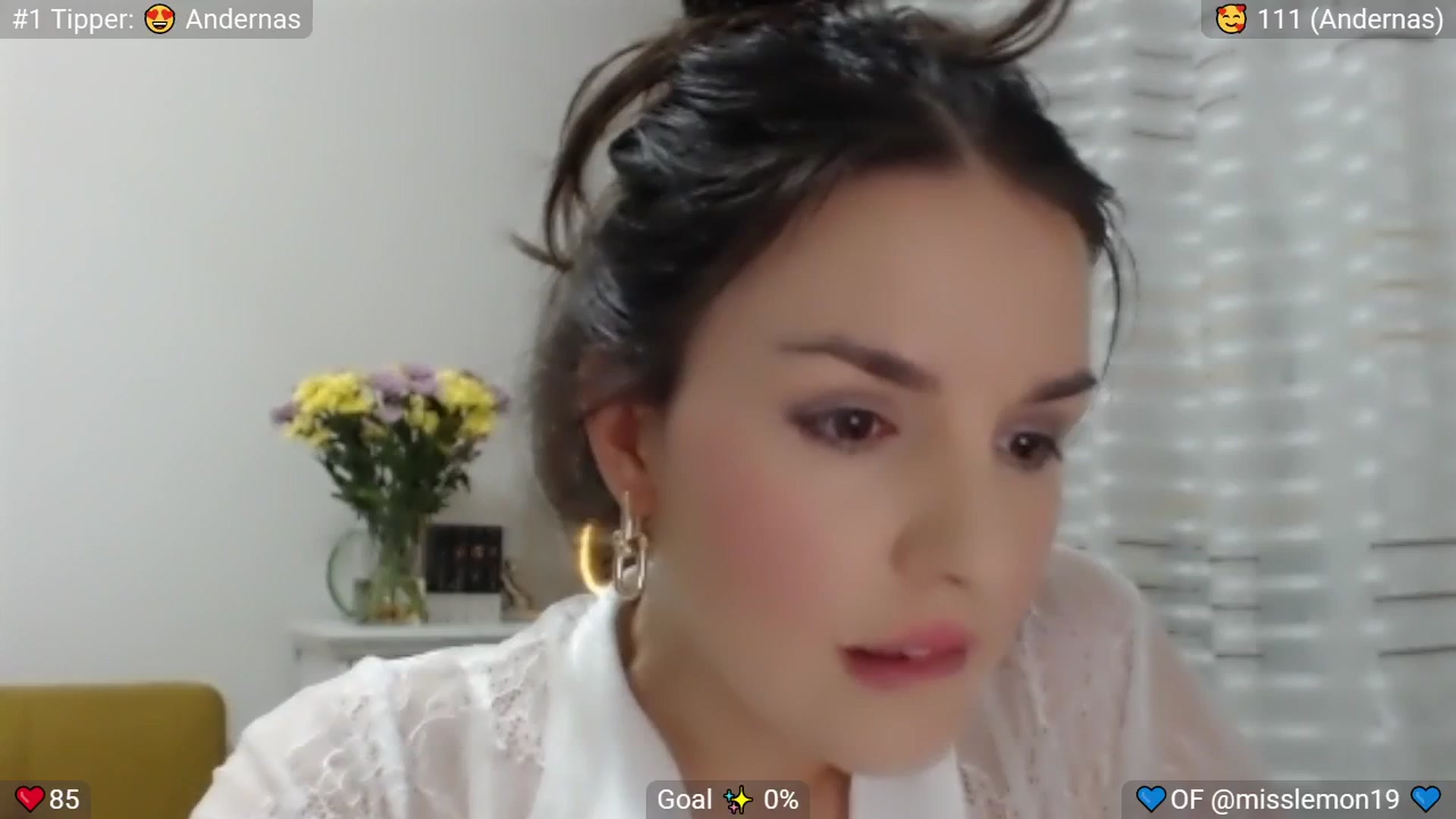 Gallery image thumbnail from MissReno's myfreecams stream on, 08/02/2025, 18:09 image 7 of 20