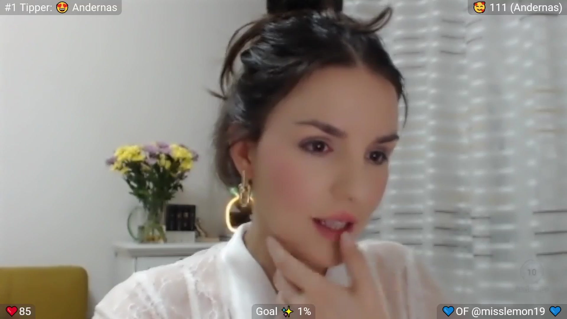Gallery image thumbnail from MissReno's myfreecams stream on, 08/02/2025, 18:09 image 13 of 20