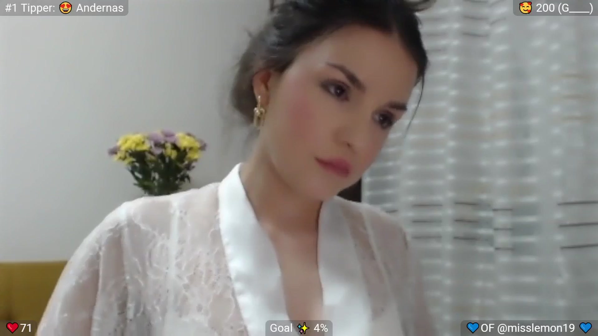 Gallery image thumbnail from MissReno's myfreecams stream on, 08/02/2025, 19:16 image 15 of 20