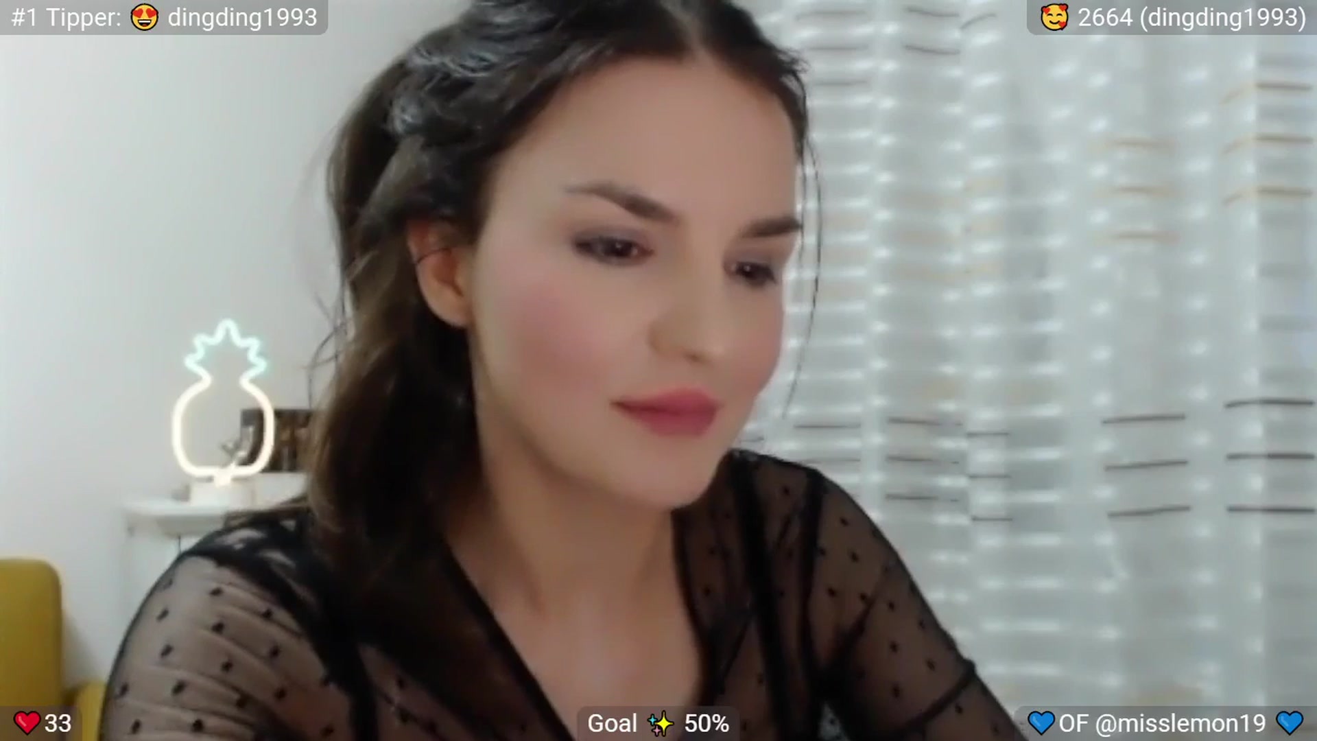 Gallery image thumbnail from MissReno's myfreecams stream on, 08/03/2025, 17:52 image 15 of 20
