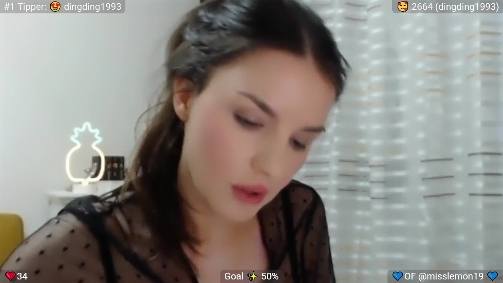 Gallery image thumbnail from MissReno's myfreecams stream on, 08/03/2025, 17:52 image 16 of 20
