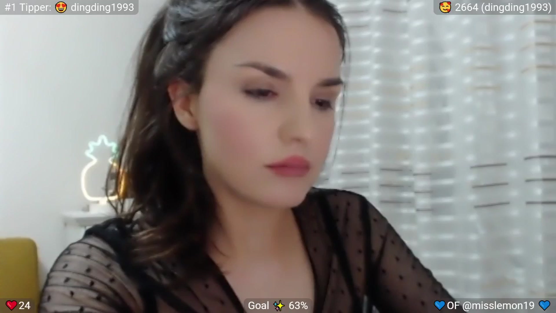 Gallery image thumbnail from MissReno's myfreecams stream on, 08/03/2025, 21:49 image 3 of 20