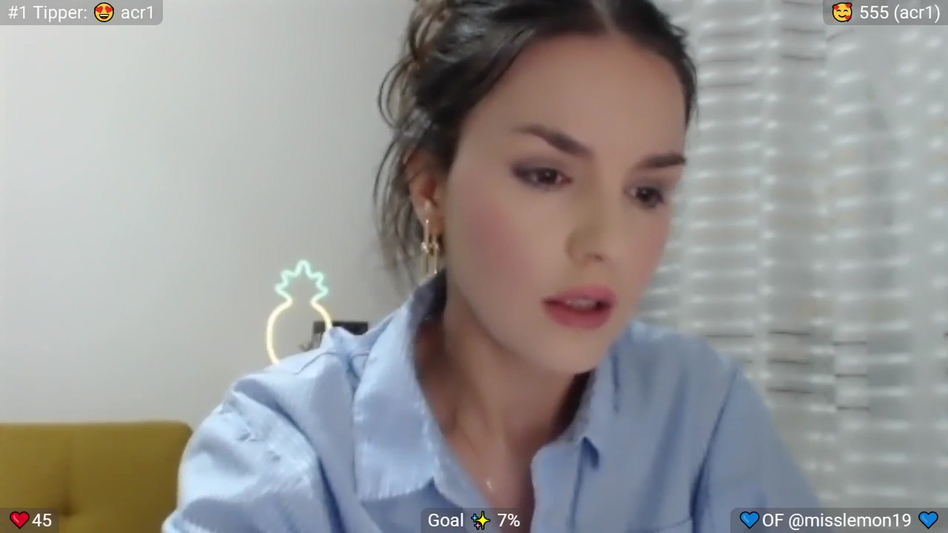 Gallery image thumbnail from MissReno's myfreecams stream on, 08/08/2025, 18:46 image 7 of 20